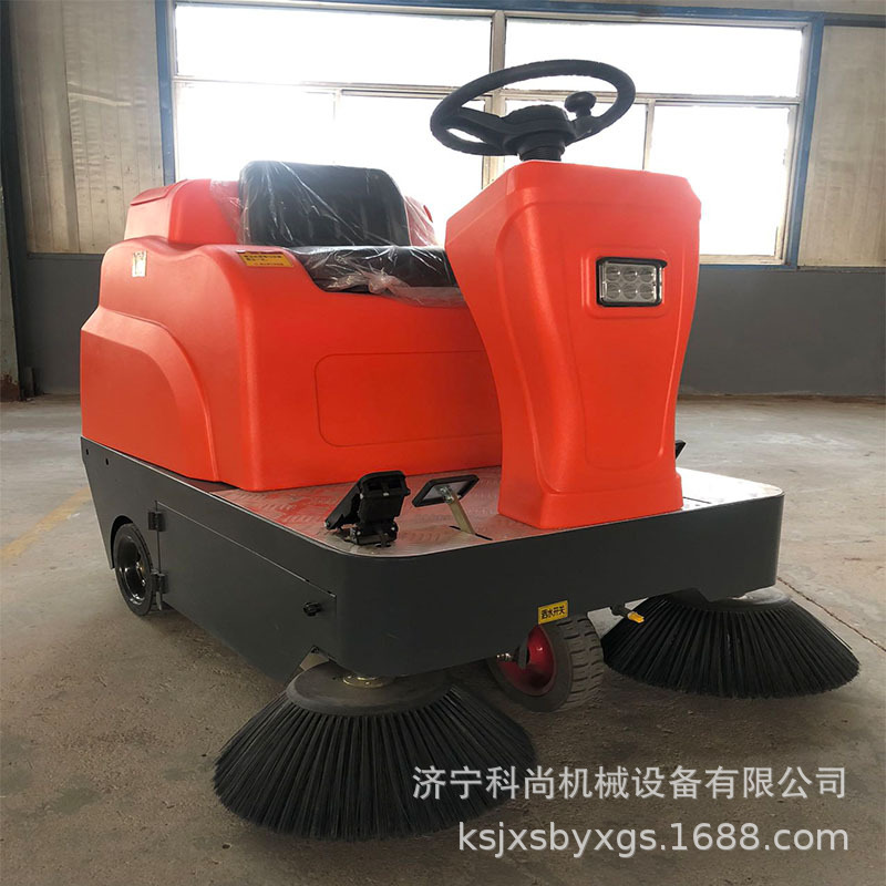 供应室外厂区工厂电动扫地车 道路车间小型清扫车 驾驶式扫地机