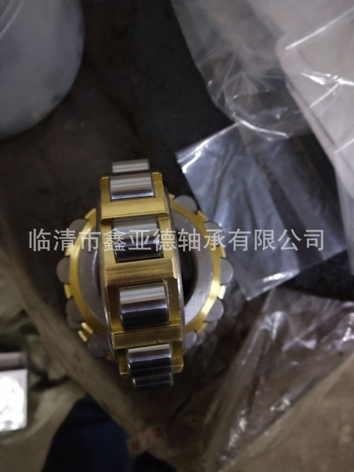 山东现货销售  圆柱滚子轴承  RN206M
