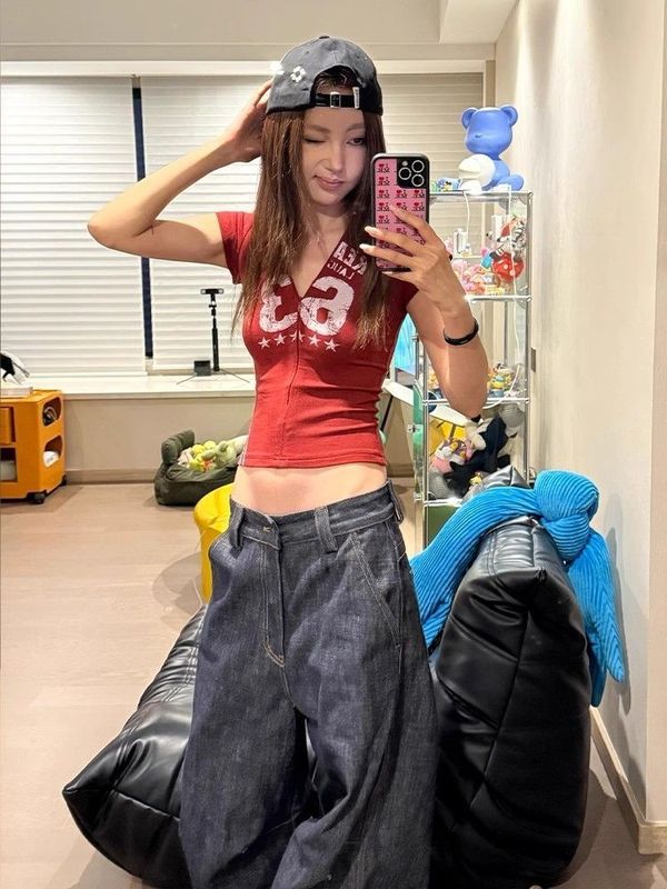 【260克人棉莫代尔】美式复古v领球衣短袖女夏季数字印花正肩t恤|undefined