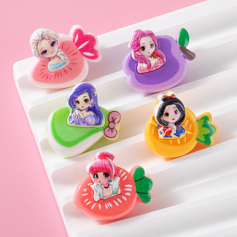 Directo de fábrica de dibujos animados Aisha princesa fruta resina accesorios DIY crema pegamento teléfono caso horquilla pelo material de cuerda