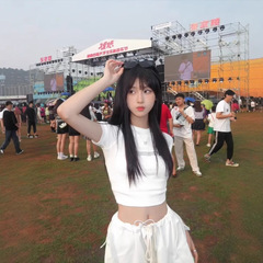 美式字母3D液态金属短袖t恤女夏季辣妹显瘦短款爵士跳舞露腰上衣