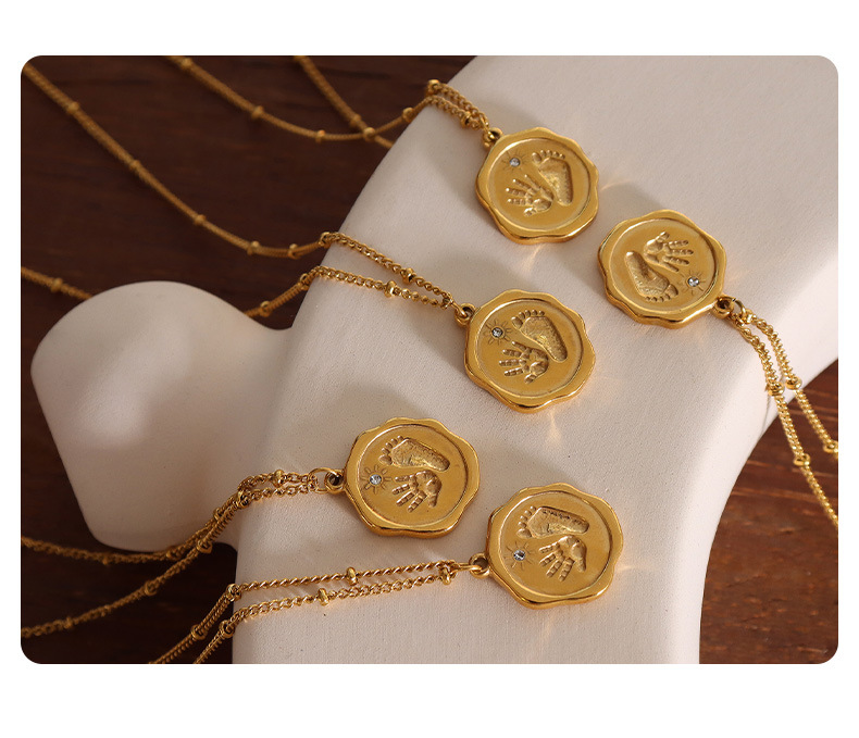 Fashion Geometric Titanium Steel Zircon Necklace_colorza_3