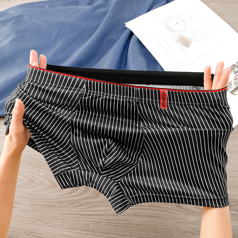 Ropa interior de los hombres a rayas niños antibacterianos transpirable Boxer shorts cabeza rayas deportes suelta más tamaño Boxer shorts al por mayor