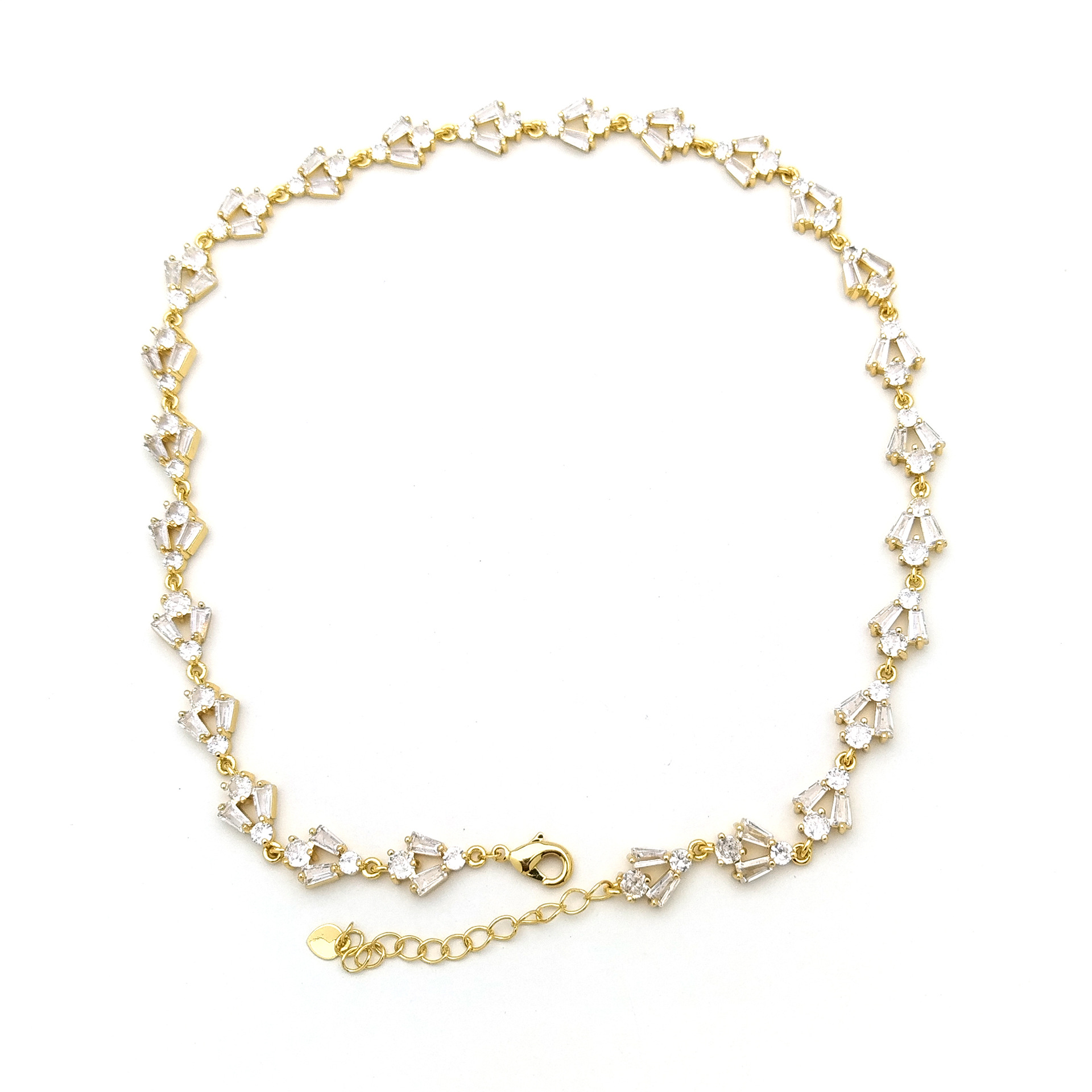 Copper Inlay Heart Shape Solid Color Flower Zircon Necklace display picture 12