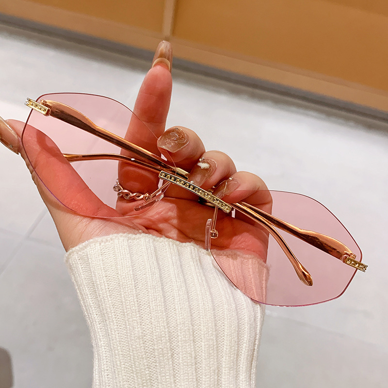 卡家欧美ins小红书同款无框菱形太阳镜女时尚金属墨镜潮男跨境