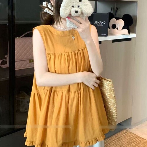 Korean-style sweet 2026 summer new Korean-designed ruffled hem sleeveless loose-fit figure-flattering all-match round neckline.