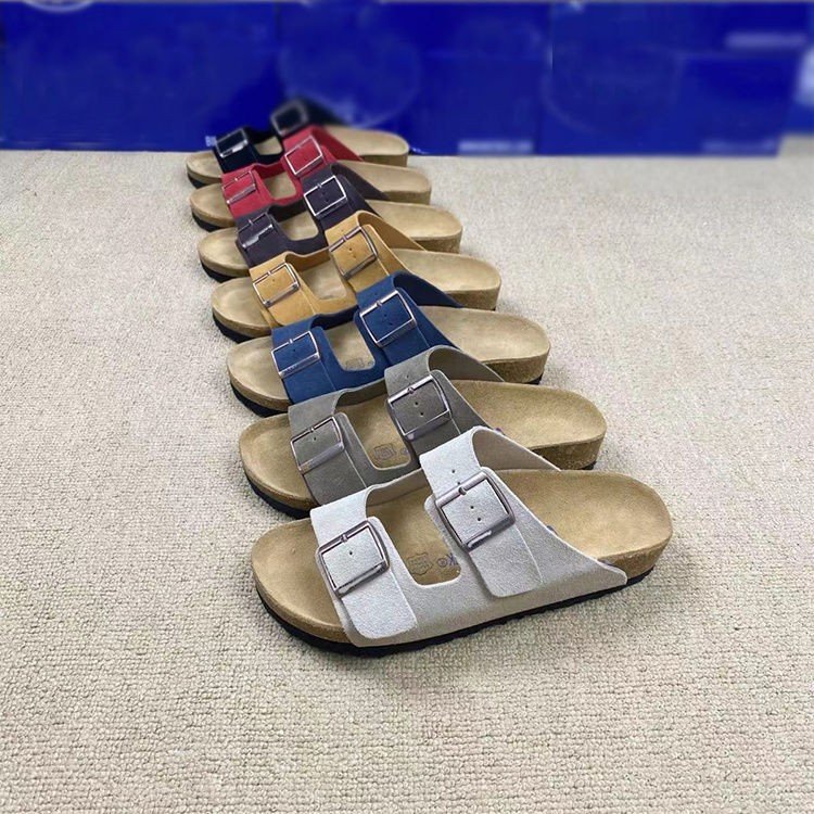 Plus-size flat sandals for women, vintage-style leather-strap buckle sandals—European and American designs