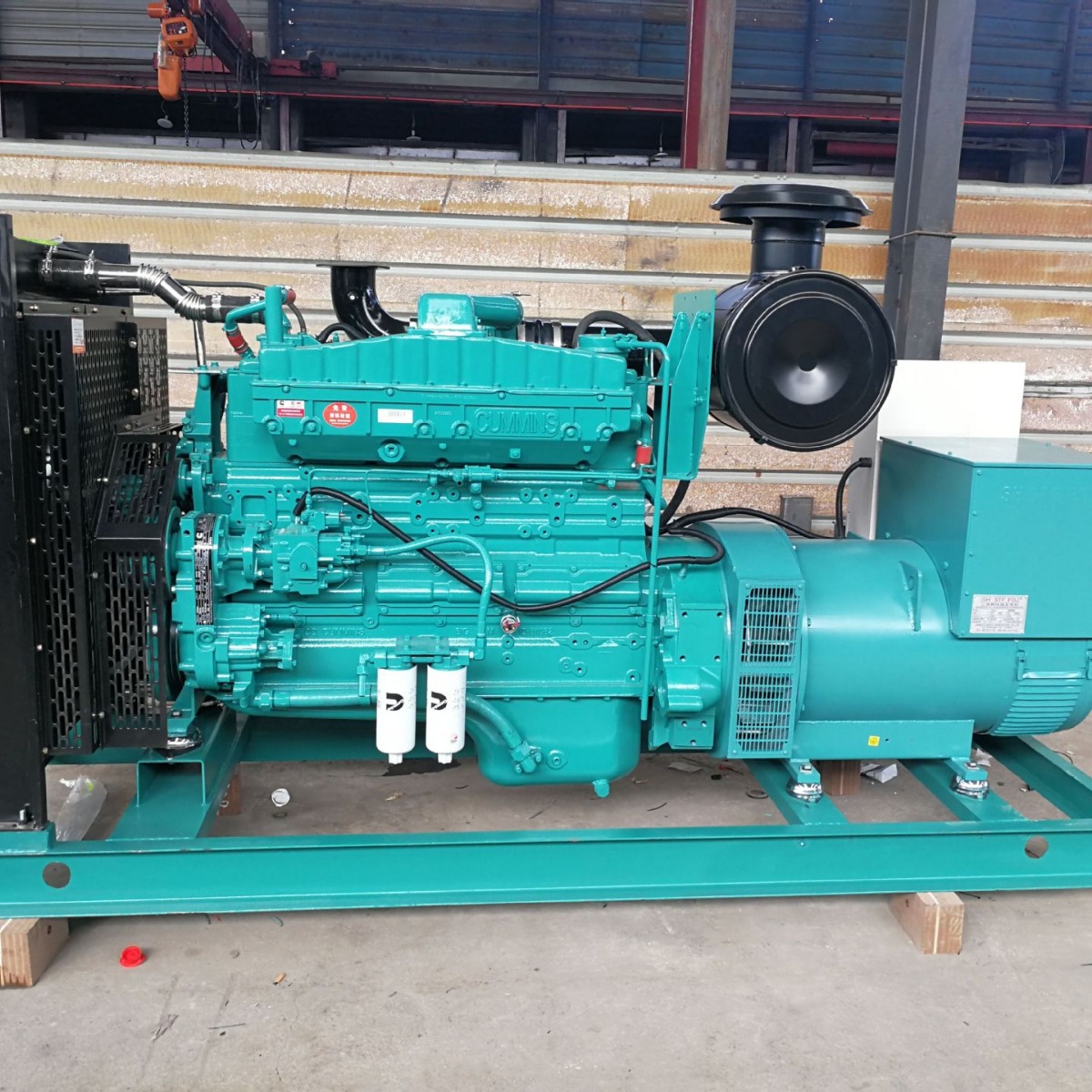 康明斯发电机组  400KW发电机组厂家 400千瓦发电机出售 全自动型