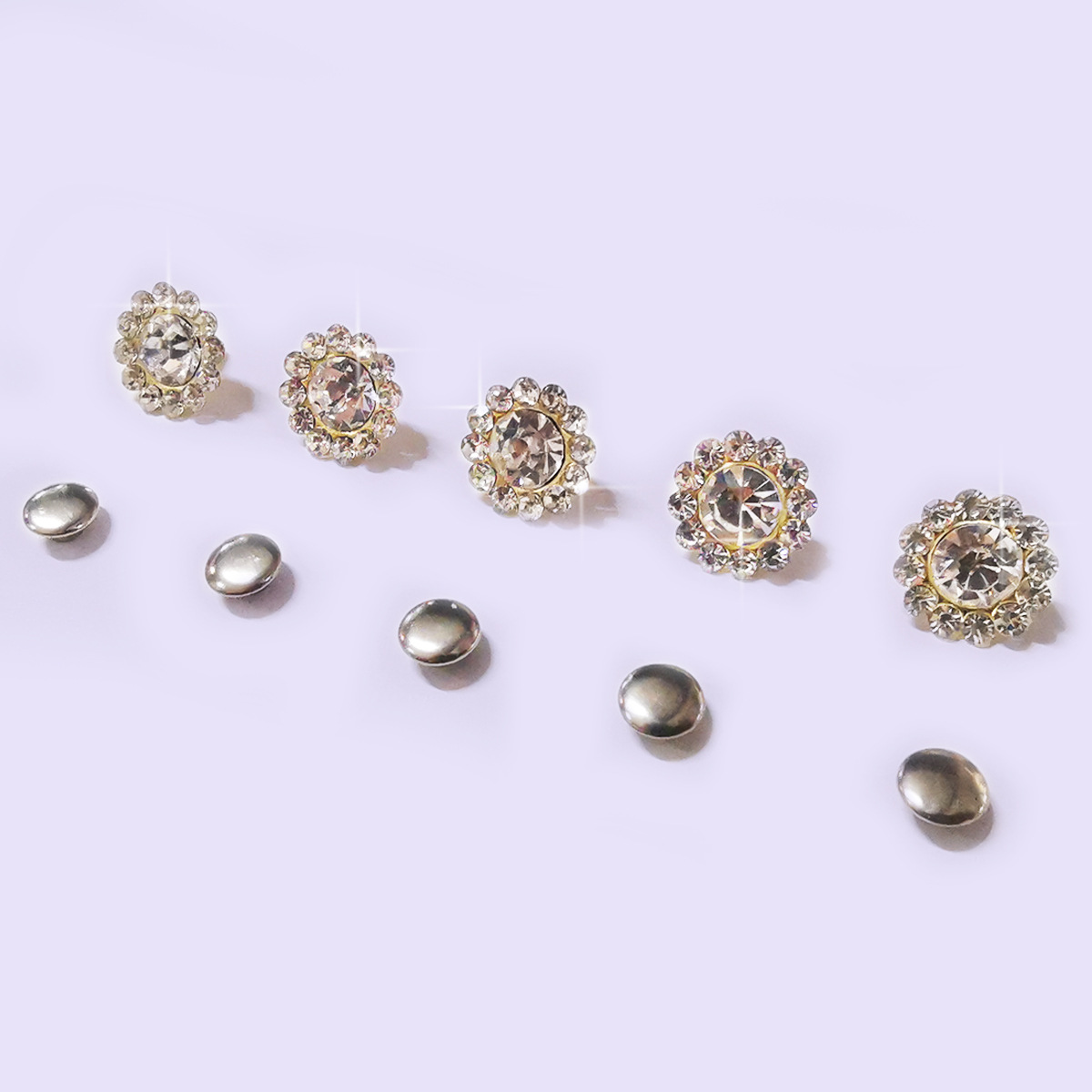 镶钻太阳花撞钉