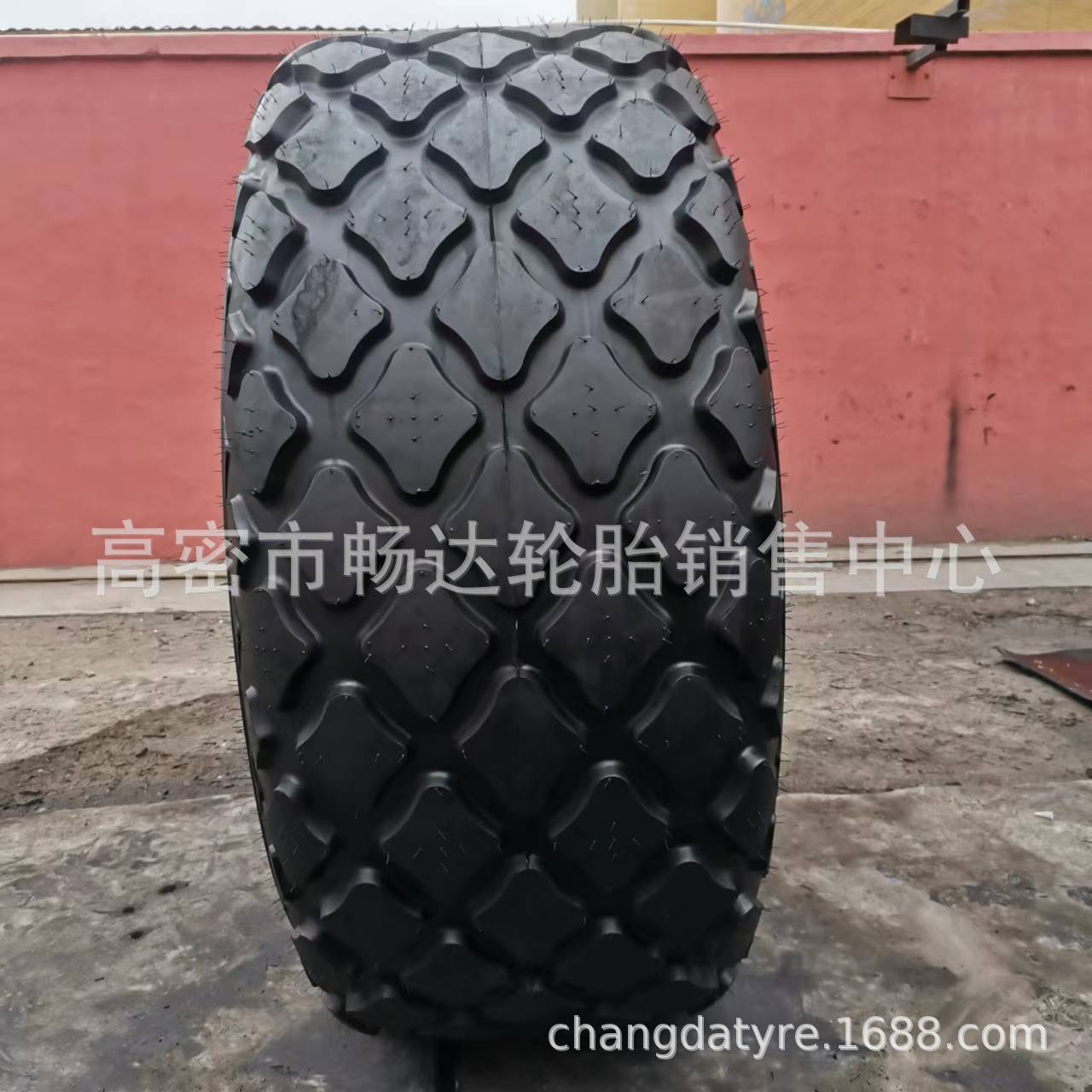 销售23.1-26各种工程机械轮胎 压路机轮胎28L-26