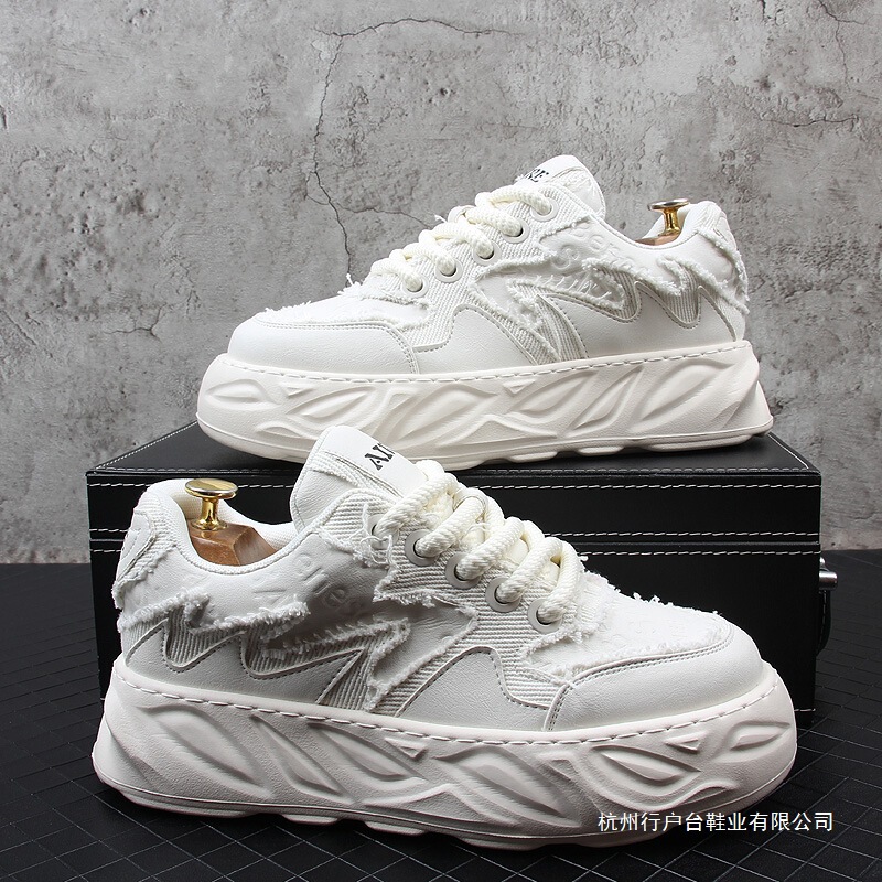 European Men's Shoes 2025 Summer New Thick-Soled White Shoes Designer Niche Height-Increasing Sneakers Trendy Men's Shoes