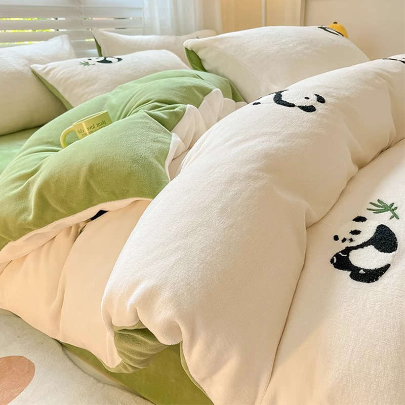 Invierno engrosado toallas bordadas de leche cama de cuatro piezas conjuntos de doble cara coral edredón cubierta dormitorio de cama de estudiantes