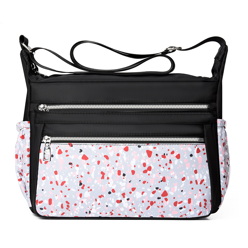 Bolso de hombro para mujeres de mediana edad bolso de la madre moda impresa casual tela de nylon de gran capacidad transfronteriza Venta caliente bolsa de mensajero para las mujeres