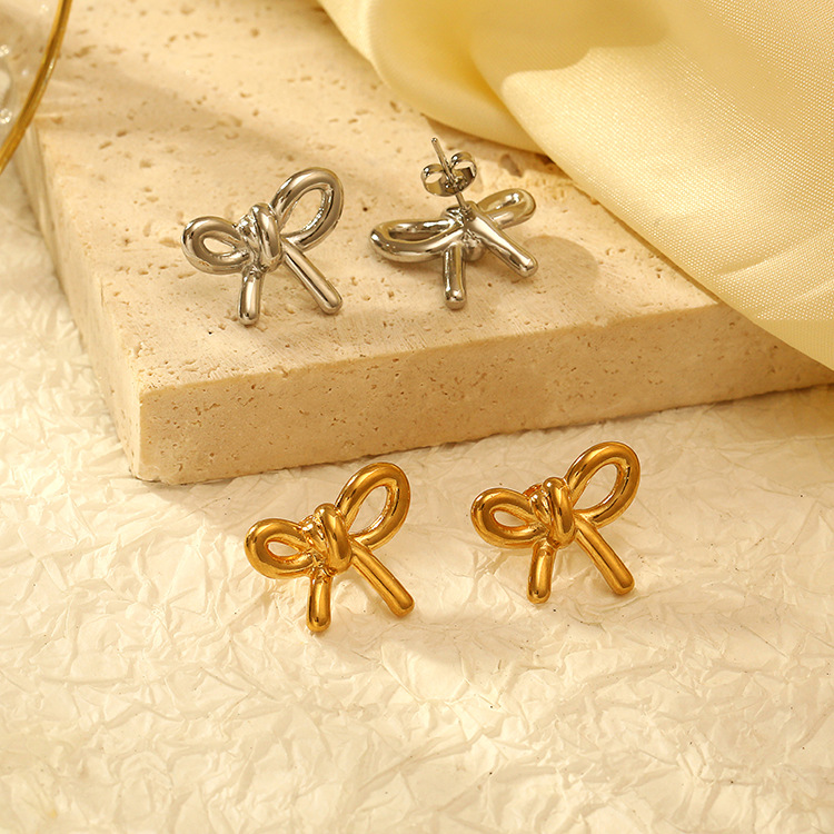 Fashionable trend small design earrings with bow stainless steel
