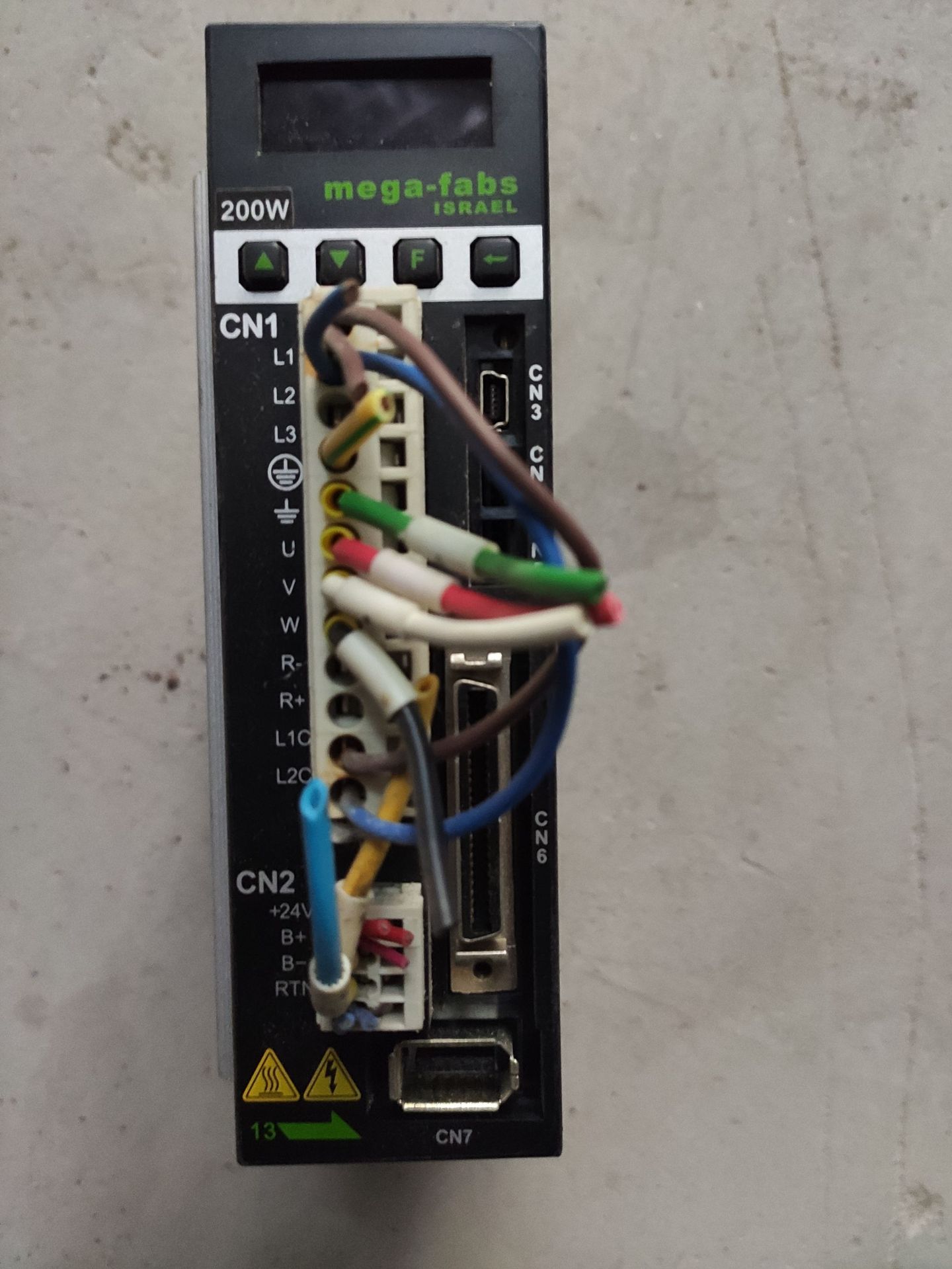 【上银】台湾HIWIN mega-fabs D2-0423-S-B0-2伺服驱动器 议价