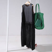香云纱莨绸，百褶下摆背心裙，圆领后拉链加长无袖真丝连衣裙