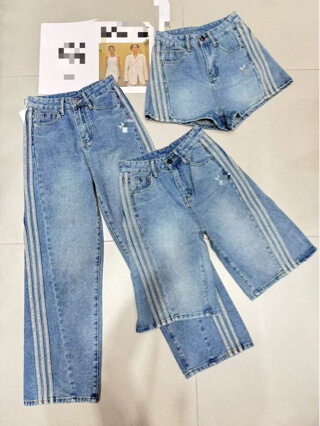 High-End Version of Song Yuqi's Same Style Wide-Leg Jeans, Curved Pants for Women, Snake Year New Year Edition, Unisex Style, Washed Blue