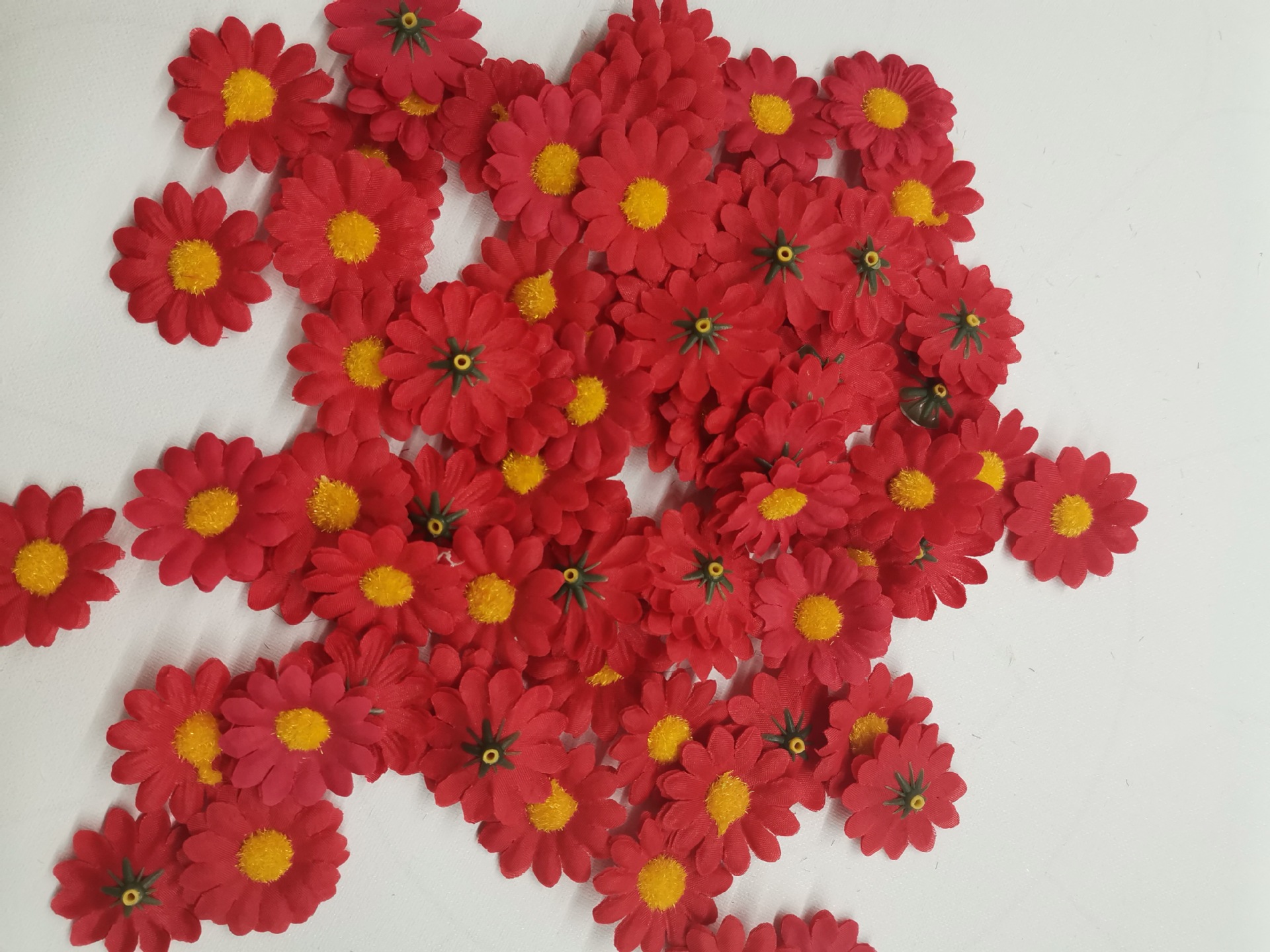 4cm de dos capas pequeño crisantemo girasol flor artificial crisantemo cabeza de flor pequeña Margarita flor artificial