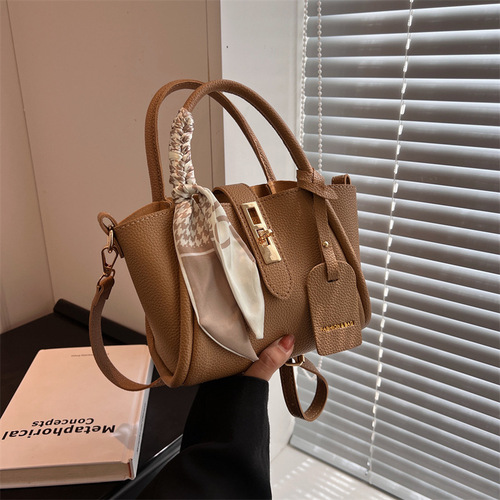 Niche design handbag  new fashion retro wing bag western style silk scarf decorated shoulder crossbody bag