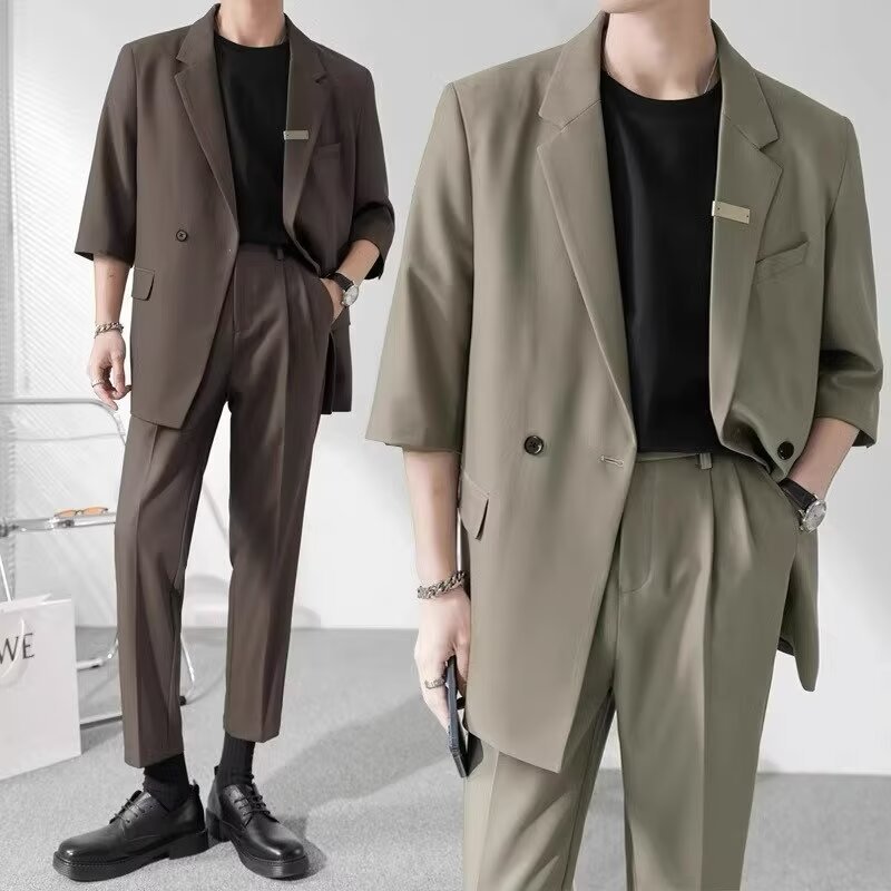 Herren-Blazer-Anzugset mit kurzen Ärmeln und lockerer Passform – lässig, leicht, atmungsaktiv und modern. Leicht und angenehm zu tragen._voghion.com