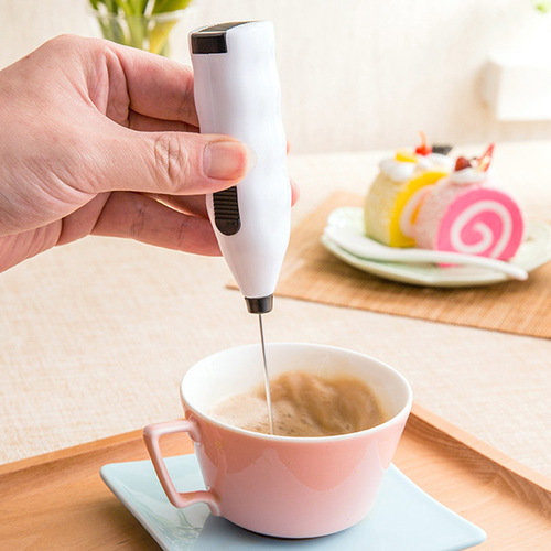 The same electric mixer, fully automatic egg beater, household baking mini cream whipper stirring rod