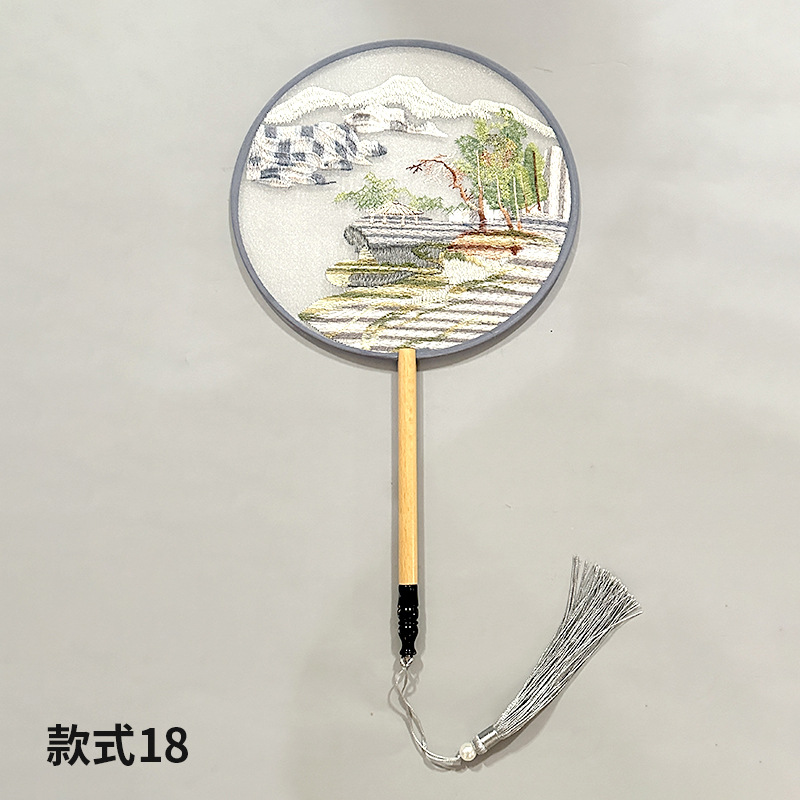 Abanico de grupo bordado Abanico redondo clásico Abanico de palacio Hanfu chino Estilo antiguo Mango largo Borla Cheongsam Ventilador de baile de seda transparente