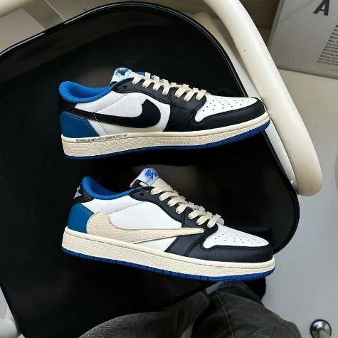 Putian Pure Original Aj1 Reverse Hook Low-Top Basketball Shoes Black and White Gray Smoke Gray North Carolina Blue Men's and Women's Sneakers Couple Casual Shoes Putian Pure Original Aj1 Reverse Hook Low-Top Basketball Shoes Black and White Gray Smoke Gray North Carolina Blue Men's and Women's Sneakers Couple Casual Shoes