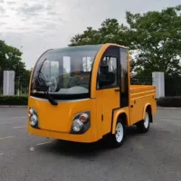 Электропогрузчик Changde грузоподъемностью 1,5 тонны, малотоннажный, с платформой, для логистики на заводе.