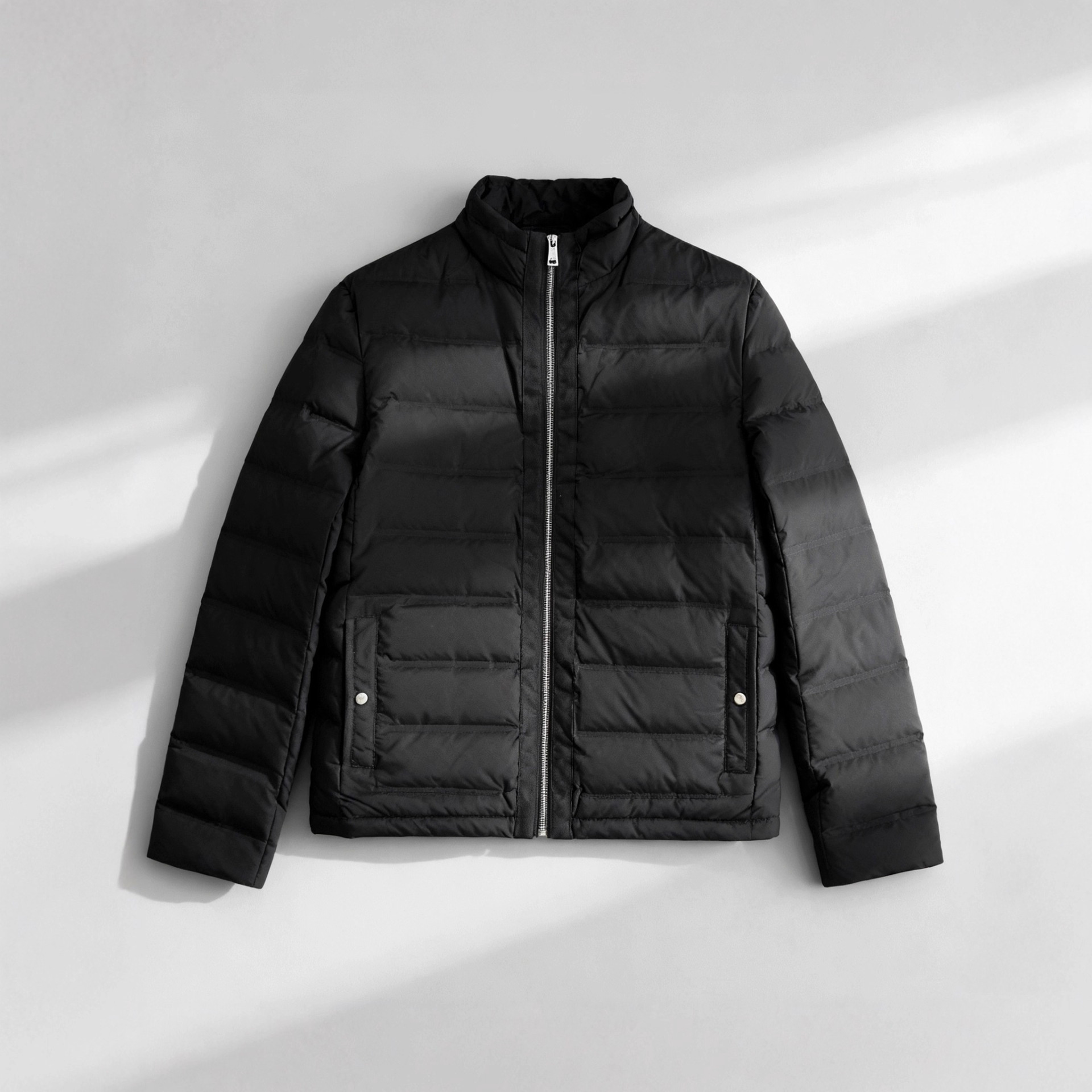 2025 New Autumn and Winter Lightweight Men's down Jacket Business Simple 90 White Duck down Stand Collar Seamless Lamination