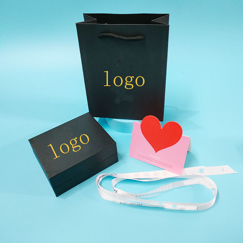 A set of lipstick boxes (with grass; No. 1