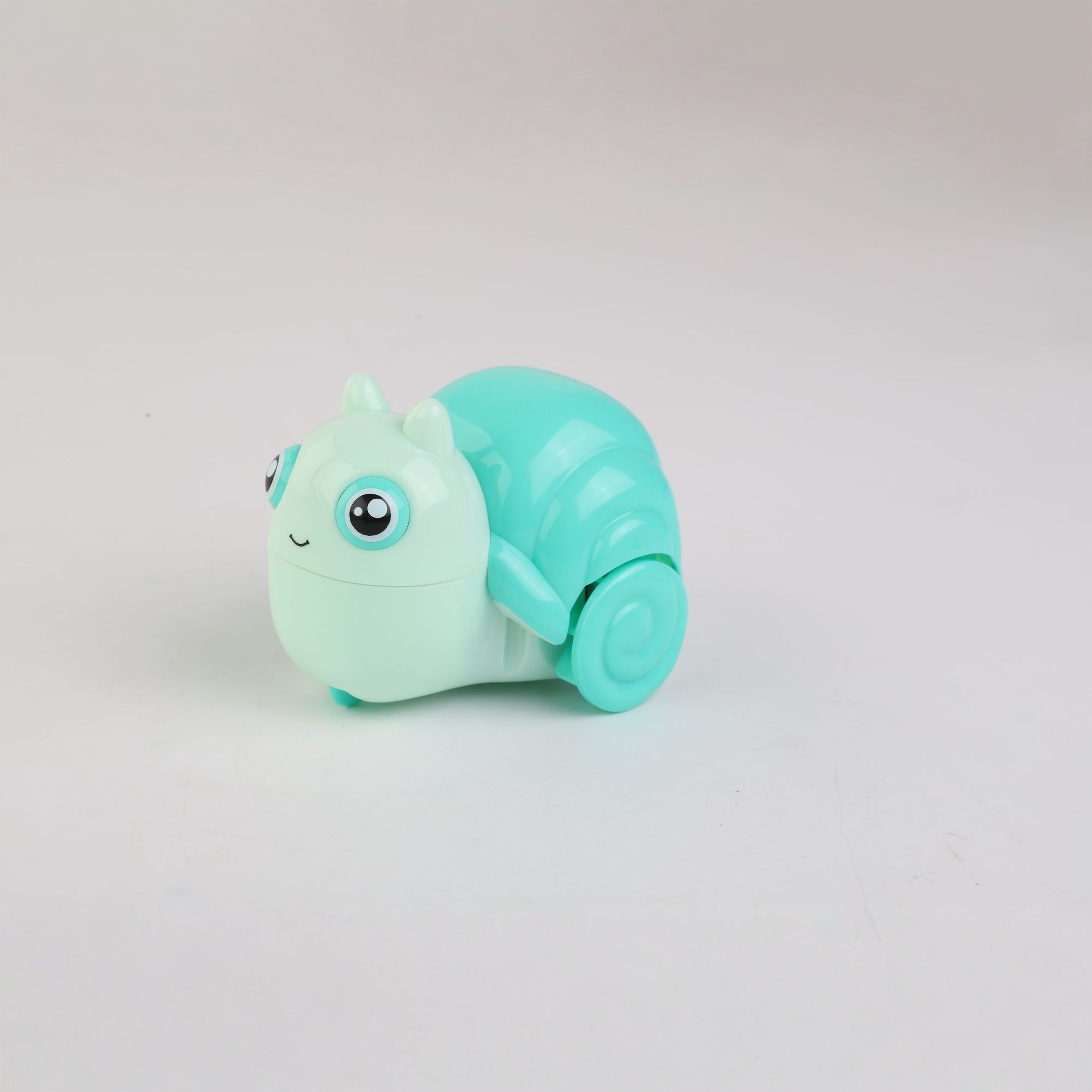 Buceo transfronterizo bebé baño juguetes de agua caracoles europeos y estadounidenses lindos juguetes de rociador de agua de automóviles interactivos padres e hijos