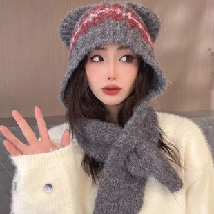 Autumn and Winter New Hat Scarf One-piece Cute Bear Hat Women's Student Warm Ear Protection Hat Knitted Korean Style