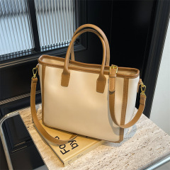 High-quality texture large capacity women's bag 2024 new simple color collision tote bag fashionable trendy versatile shoulder and crossbody bag