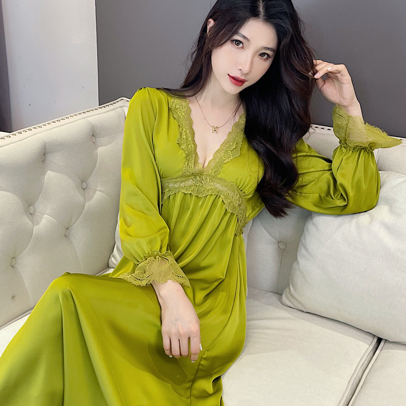 New Style Nightgown with Chest Pad Women's Long-Sleeved Lace V-Neck Stretch Satin Ice Silk Nightgown Super Long Nightgown