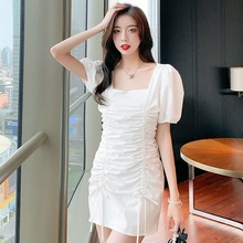 法式气收腰泡泡袖抽绳褶皱2025新款连衣裙短袖方领显瘦名媛风裙子