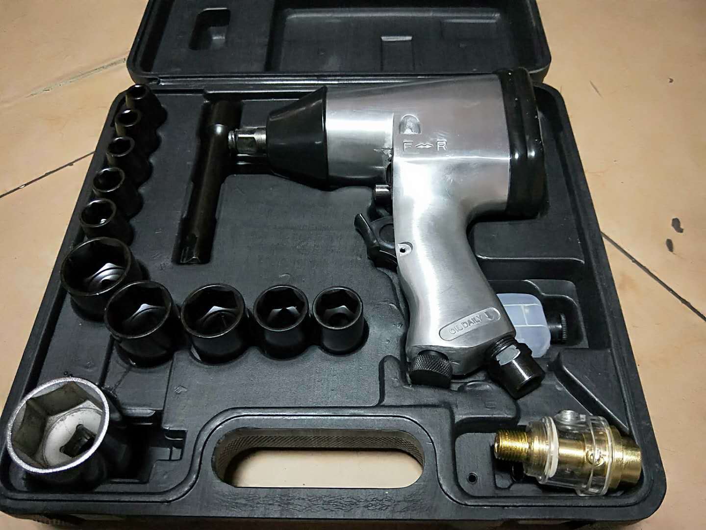 지원 공기 대포