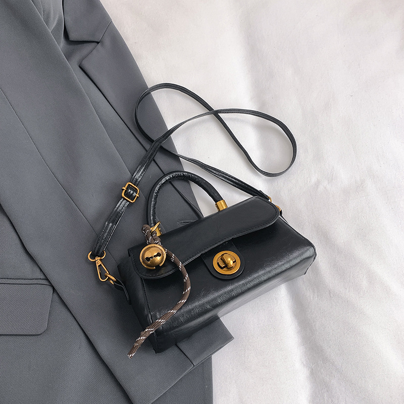 Otoño e invierno bolso de mano para mujeres 2024 nuevo bolso cuadrado de moda retro multifuncional de hombro único