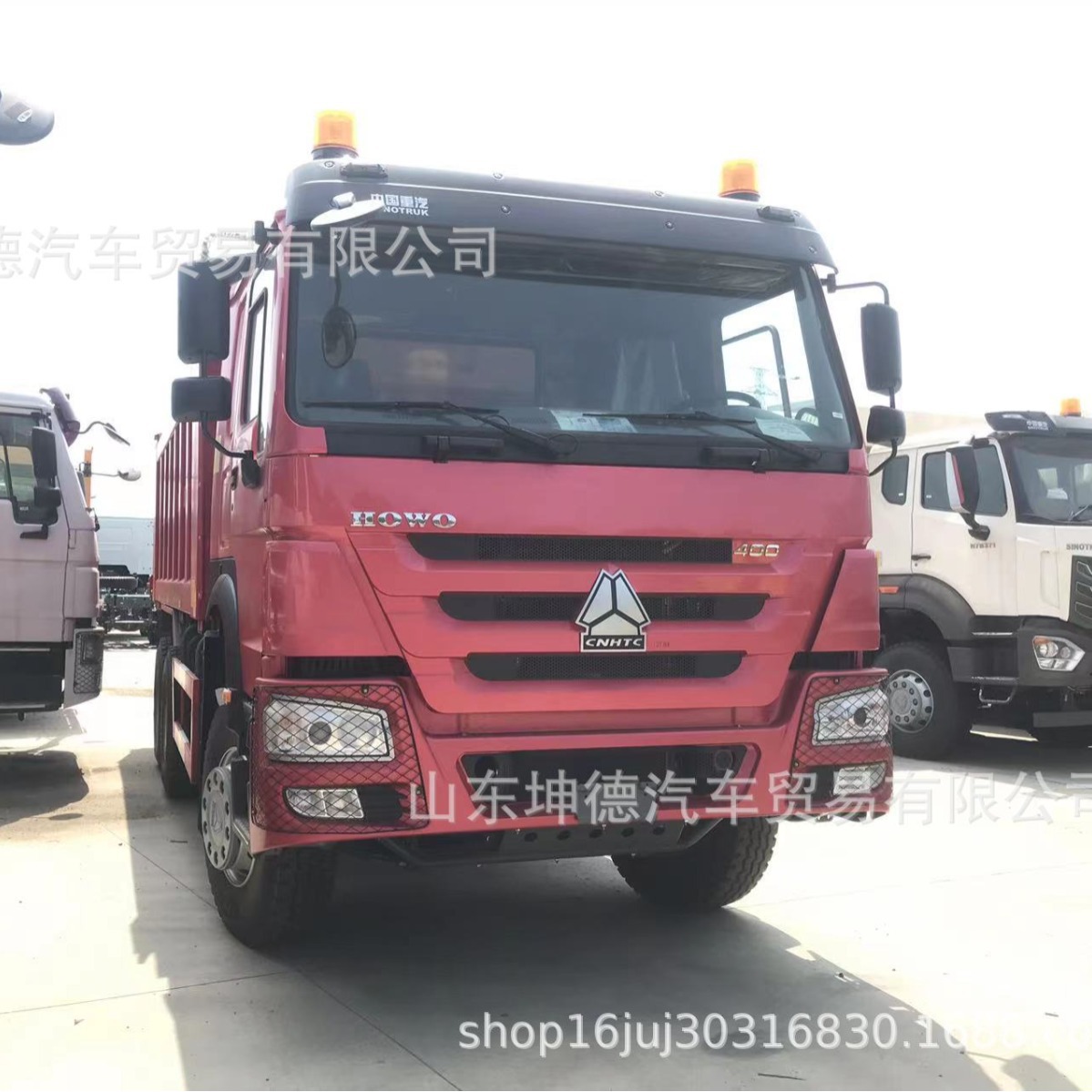 中国重汽集团豪沃380马力自卸车出口刚果豪沃6X4后八轮工程卡车