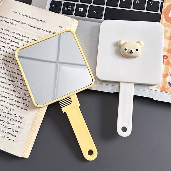Cute handheld mirror