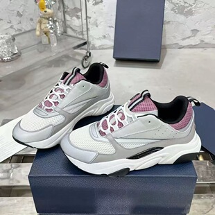 ����W��������ʿb22ϵ����ʿ�ϵ�Ьb25�W�����e��ĸЬͬ���\��Ь