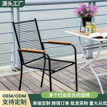 简洁线条铁艺金属餐椅时尚单人扶手背靠户外休闲可堆叠铁线椅