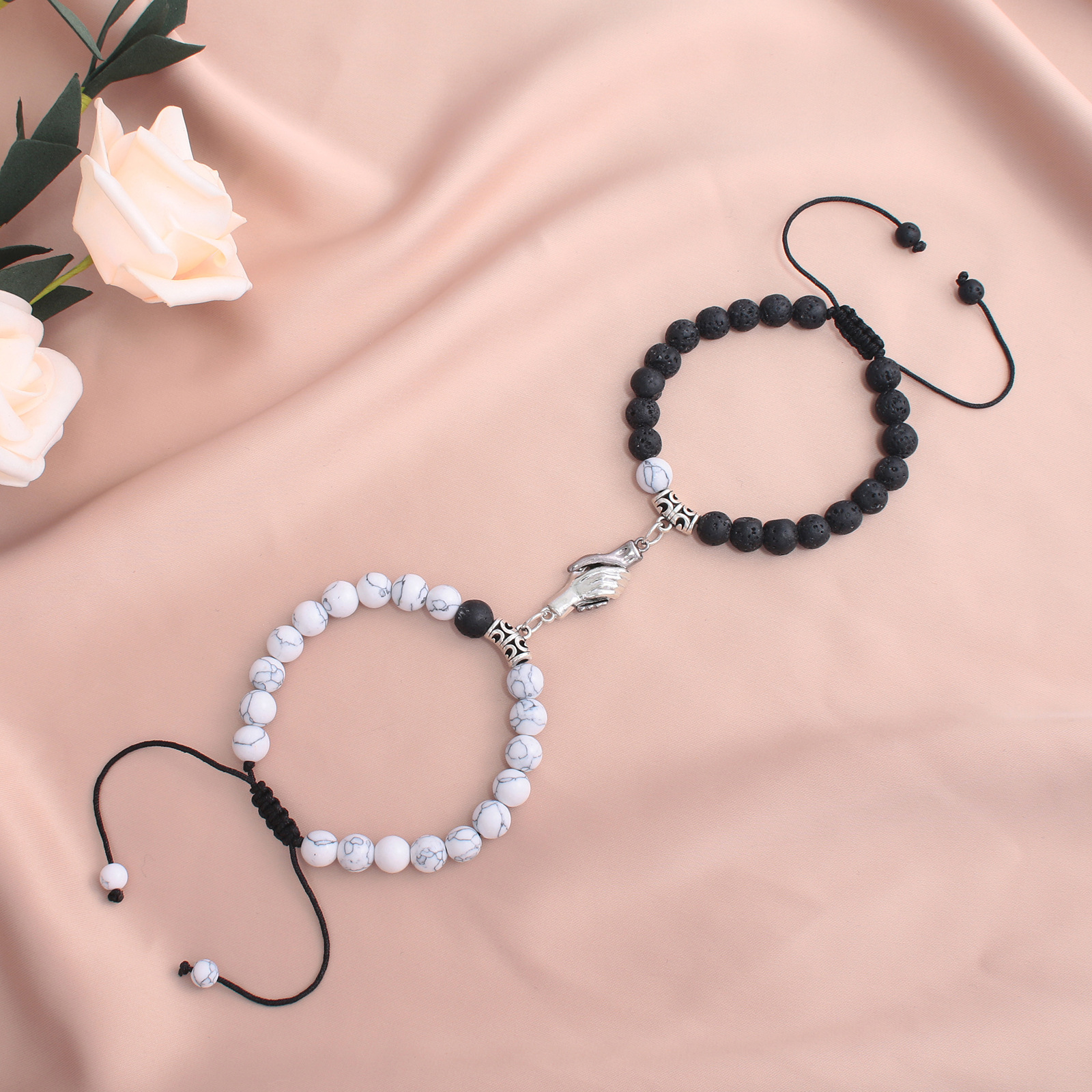 1 Pair Quantity Banquet, Daily, Party Occasion Glass Material Crown Pattern Elegant Simple Style Crown Glass Wholesale String Bracelets