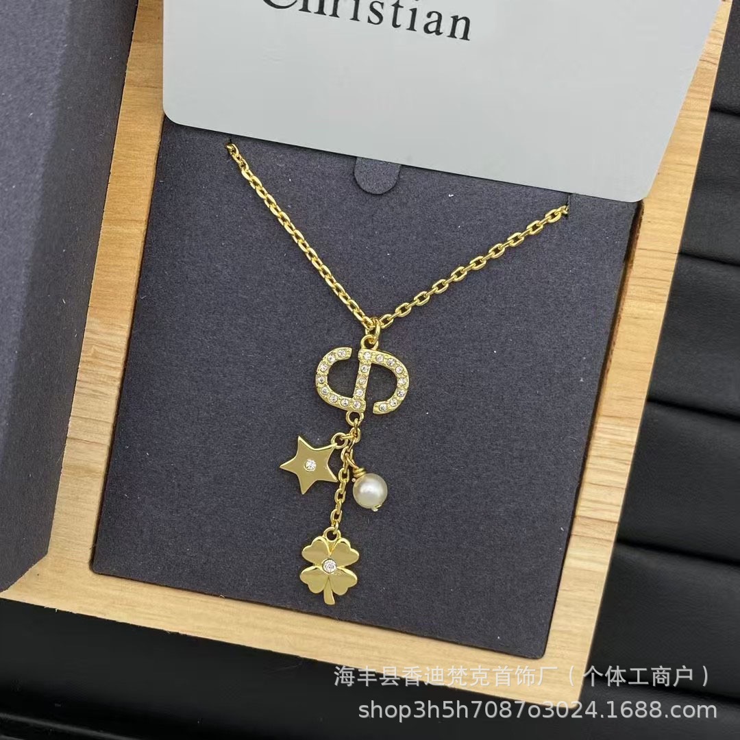 厂家直销D家珍珠蝴蝶结星星项链CD字母猪鼻子锁骨链批发跨境专供