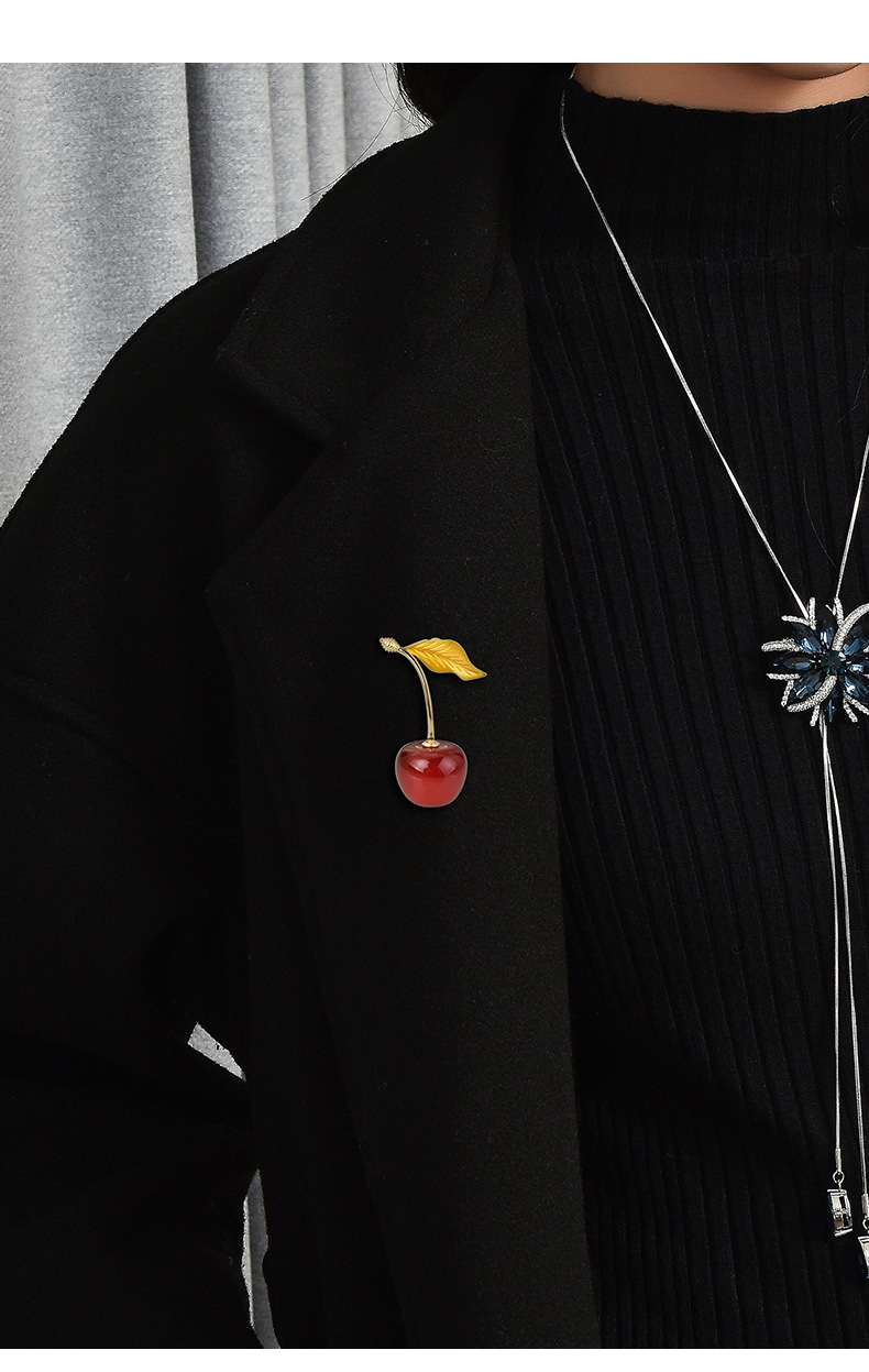 Modern Style Pin Cherry Alloy Resin Plating Women's Brooches display picture 1