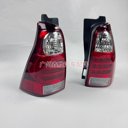 Suitable for Toyota 4Runner 2006-2009 Rear Tail Light and Rear Brake Light