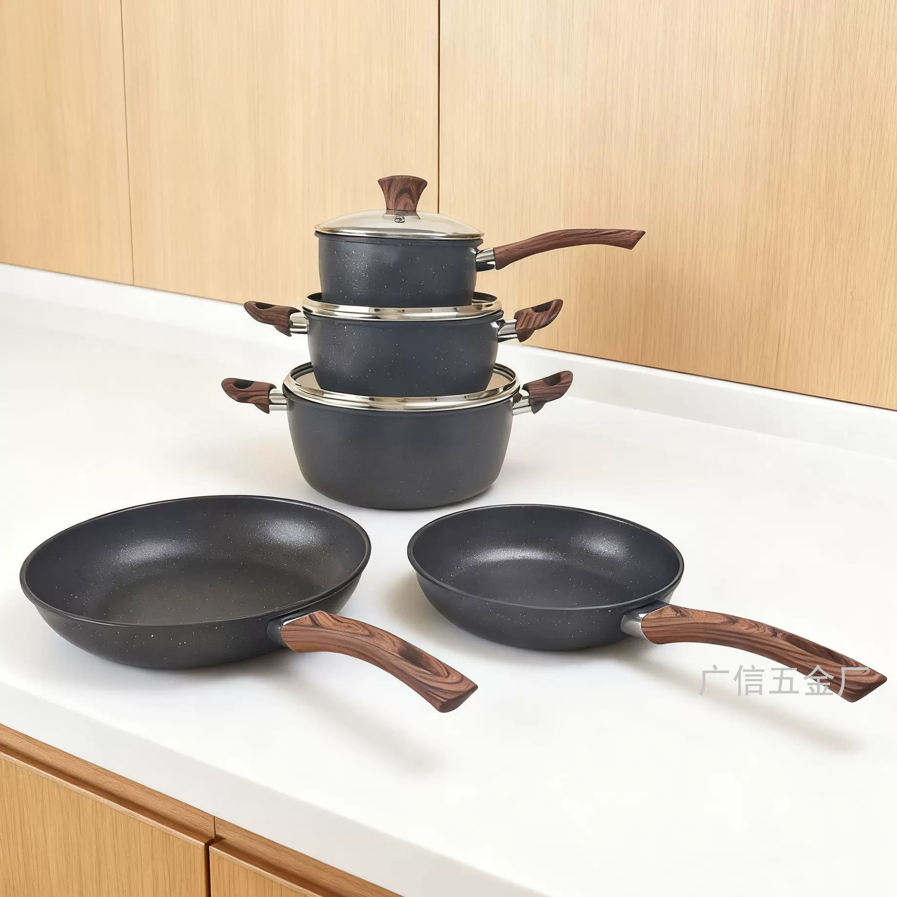 加厚铁锅不粘锅煎锅汤锅奶锅1mm厚 跨境直销8件套锅具套装套装锅