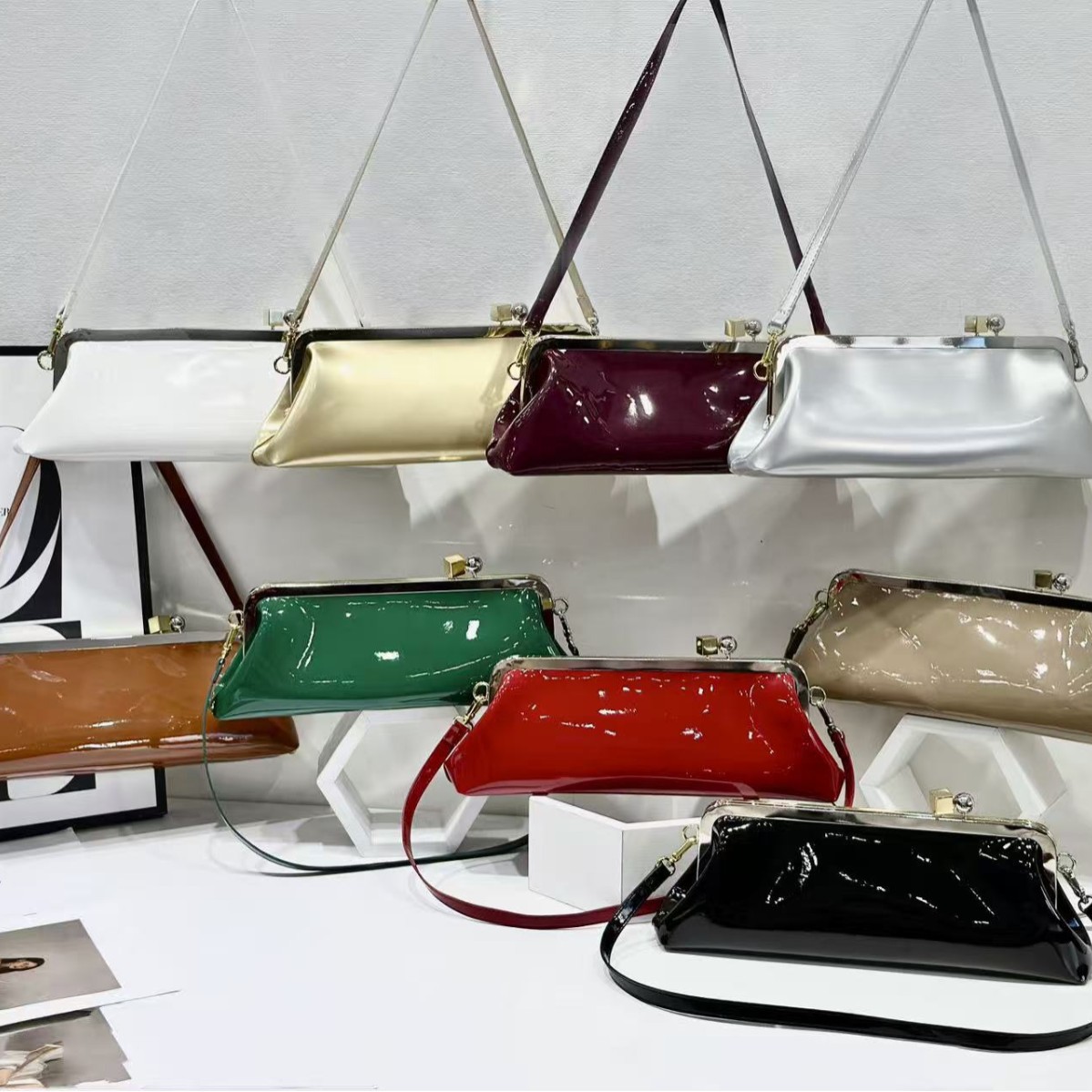 Bolsa baguette espelhada elegante para mulher mala de noite_voghion.com