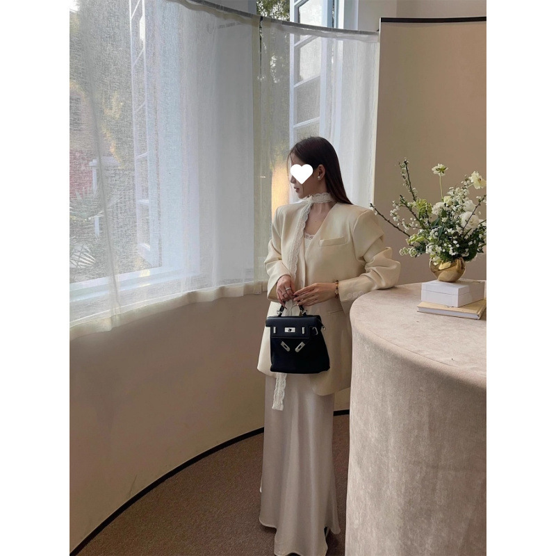 高级感小西装外套女2025春秋季新款小个子名媛设计感半身裙两件套|undefined