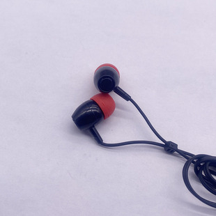 ���Sֱ�N���˵�һ�����о����C���ʽ 3.5mm���ն��C�F·��ʿ��݆