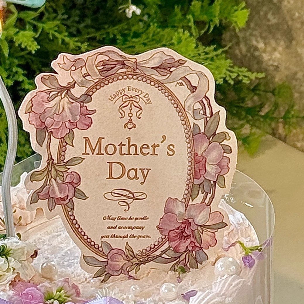 10 tarjetas del día de la madre de flores moradas